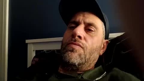 Snapshot of leightimmins001 chatting on April 2026 11:10:01 PM leightimmins001 online show from April 2026 11:10:01 PM