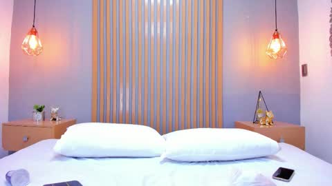 Leila online show from November 2025 11:44:02 AM