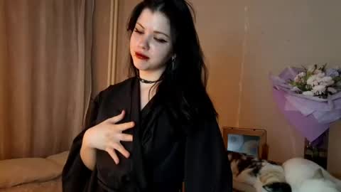 Snapshot of leilacurson chatting on April 2026 03:02:01 PM Mia online show from April 2026 03:02:01 PM