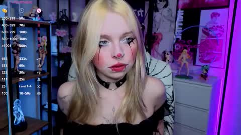 Leila online show from October 2025 06:16:02 PM