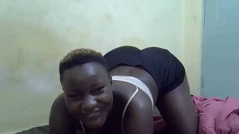 Snapshot of leilah_cute19 chatting on March 2026 05:29:01 PM leilah_cute19 online show from March 2026 05:29:01 PM