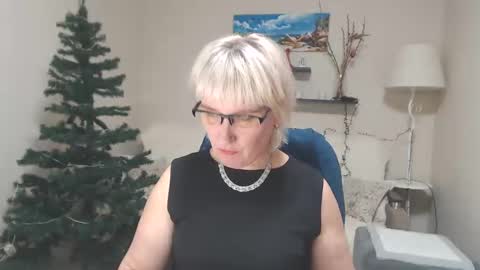 Leila Kinky online show from December 2024 10:52:01 AM