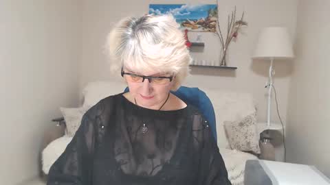 Leila Kinky online show from January 2025 06:24:01 AM