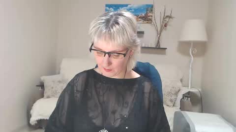 Leila Kinky online show from February 2025 12:22:02 PM