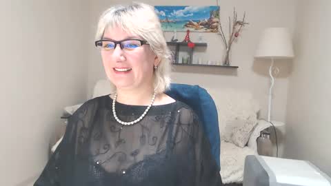 Leila Kinky online show from February 2025 04:25:01 AM