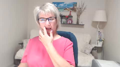 Leila Kinky online show from October 2025 05:43:02 AM