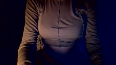 Snapshot of leilameow97 chatting on September 2025 10:48:02 PM LeilaMeow97 online show from September 2025 10:48:02 PM