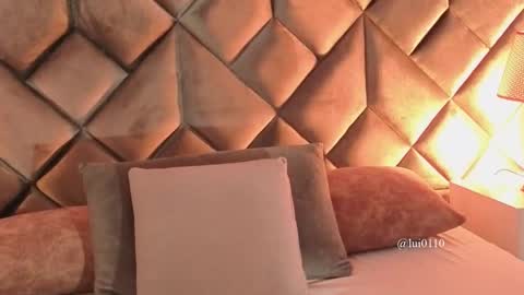 Leizathompson online show from February 2026 07:52:01 PM