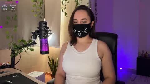 Lemi online show from November 2025 02:49:02 PM