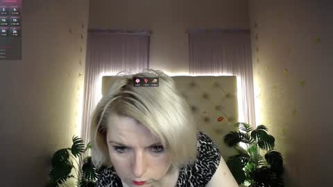 Lena online show from December 2024 07:17:01 AM