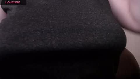 lenagolden online show from March 2026 09:01:02 AM