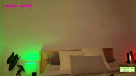 Snapshot of lenajane_xx chatting on December 2024 01:53:01 AM lenajane_xx online show from December 2024 01:53:01 AM