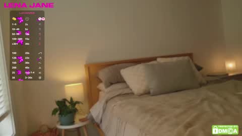 Snapshot of lenajane_xx chatting on October 2025 05:10:01 PM lenajane_xx online show from October 2025 05:10:01 PM