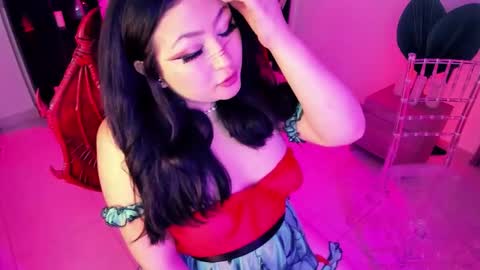 Snapshot of lenasweetx chatting on November 2025 08:55:01 PM Lenna Kang online show from November 2025 08:55:01 PM