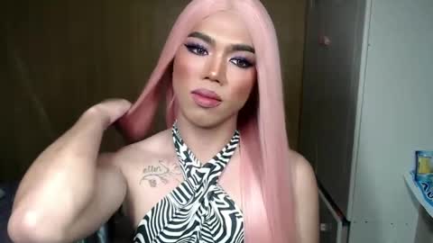 lena online show from March 2025 05:29:01 PM