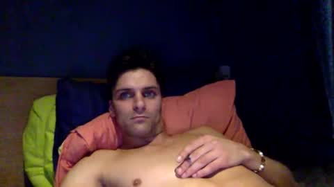 Armando online show from October 2025 02:40:01 PM