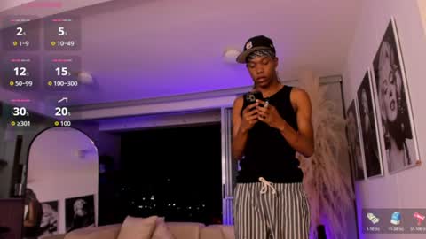 Snapshot of lennercollins_ chatting on July 2026 02:13:02 AM Lenner INDEPENDENT MODEL online show from July 2026 02:13:02 AM