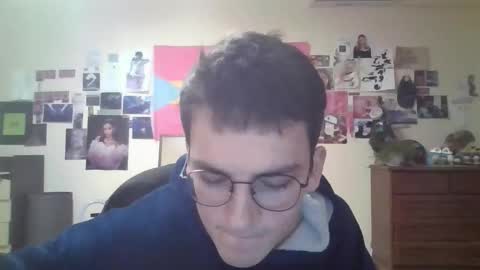 leo_cutie online show from February 2026 03:40:01 PM