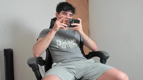 Leo Jones online show from March 2026 11:44:01 PM