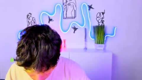 leo_valor online show from March 2026 07:27:01 PM