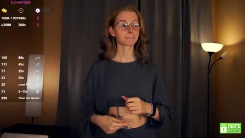 Hello Im Roxy Im just starting my journey here so lets get acquainted online show from December 2025 07:18:01 PM