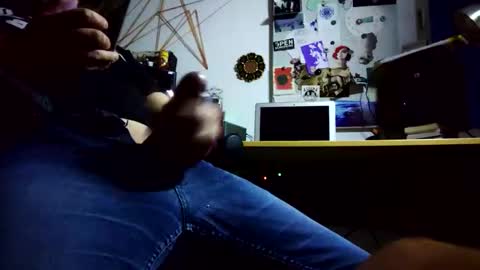 leolongbln online show from January 2026 06:18:01 AM