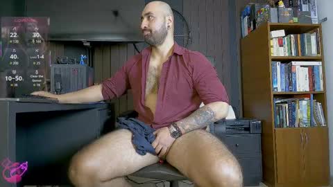 Leon online show from January 2026 06:56:02 PM