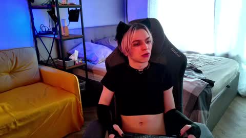 Snapshot of leon_yuugen chatting on January 2025 09:48:01 AM Leon online show from January 2025 09:48:01 AM