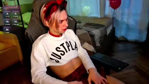 Snapshot of leon_yuugen chatting on February 2025 07:26:01 AM Leon online show from February 2025 07:26:01 AM