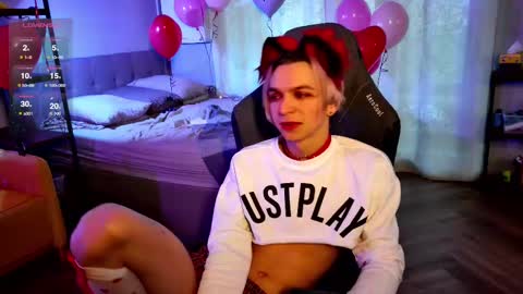 Snapshot of leon_yuugen chatting on February 2025 07:33:02 AM Leon online show from February 2025 07:33:02 AM