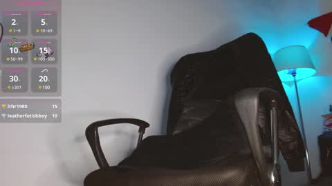 Snapshot of leonal_oconer chatting on December 2024 11:28:02 PM iam leonal online show from December 2024 11:28:02 PM