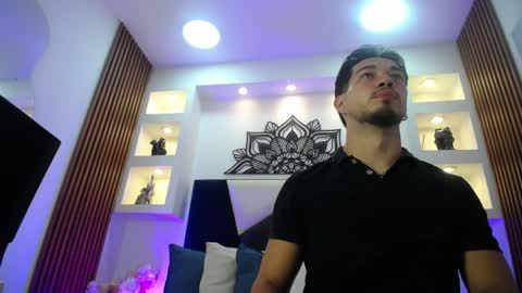 Snapshot of leonardfoxx chatting on April 2026 12:36:02 PM leonardo online show from April 2026 12:36:02 PM