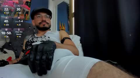 Len online show from March 2025 10:02:02 PM