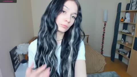 Snapshot of leonewiechec chatting on April 2026 09:15:02 PM Alice online show from April 2026 09:15:02 PM