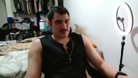 Snapshot of leonino231 chatting on March 2026 05:33:01 AM leonino231 online show from March 2026 05:33:01 AM