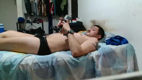 Snapshot of leonino231 chatting on April 2026 12:13:02 AM leonino231 online show from April 2026 12:13:02 AM