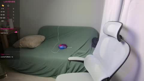 Snapshot of leonkissboy chatting on February 2026 09:58:02 AM leonkissboy online show from February 2026 09:58:02 AM