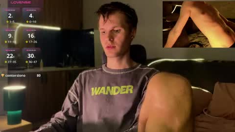 Snapshot of leonnextdoor chatting on April 2026 09:15:01 PM Leon online show from April 2026 09:15:01 PM