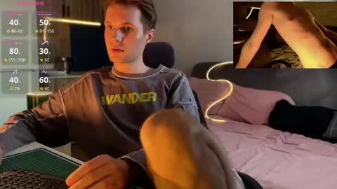 Snapshot of leonnextdoor chatting on April 2026 12:50:01 PM Leon online show from April 2026 12:50:01 PM