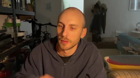 Snapshot of leonvampire chatting on October 2025 12:05:01 PM Leon online show from October 2025 12:05:01 PM