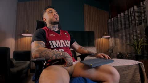 Leo Salvatore online show from February 2025 03:10:02 AM