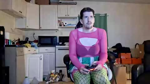 Snapshot of leppard6148 chatting on December 2024 10:11:02 AM Keith online show from December 2024 10:11:02 AM