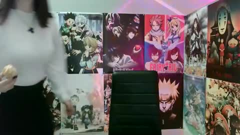 Snapshot of leraaa72 chatting on February 2025 10:16:02 AM little secret online show from February 2025 10:16:02 AM