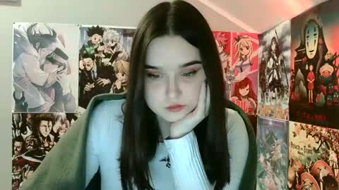 Snapshot of leraaa72 chatting on March 2025 09:31:02 PM little secret online show from March 2025 09:31:02 PM