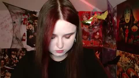 Snapshot of leraaa72 chatting on October 2025 06:09:01 AM little secret online show from October 2025 06:09:01 AM