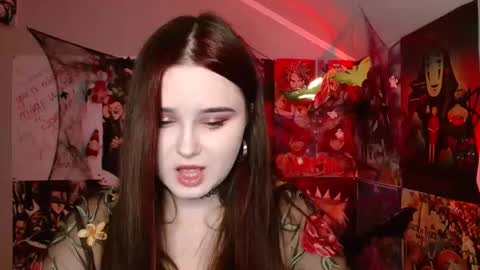 Snapshot of leraaa72 chatting on October 2025 06:10:02 AM little secret online show from October 2025 06:10:02 AM