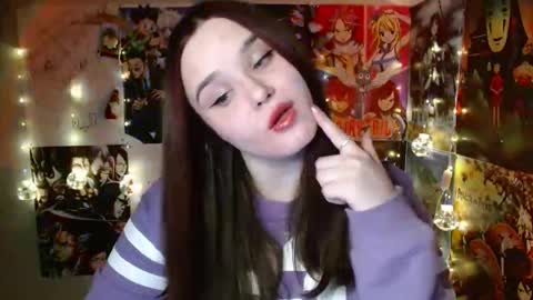 Snapshot of leraaa72 chatting on November 2025 06:10:02 PM little secret online show from November 2025 06:10:02 PM