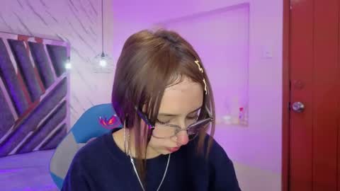 Snapshot of leri_rose_ chatting on May 2026 11:26:02 AM online show from May 2026 11:26:02 AM