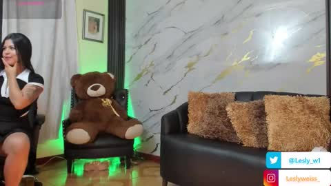 I am here from Monday to Friday from 730 am to 130 pm Colombia time and saturday from 500 am to 1000 am .... Soon Blue page online show from November 2025 10:26:02 AM