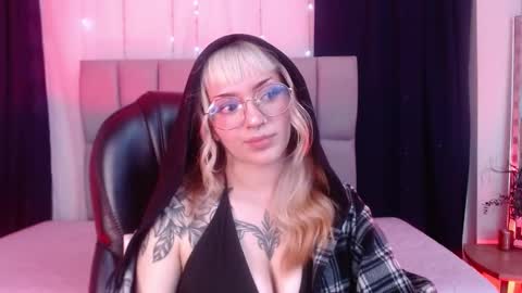 Less  online show from February 2025 02:59:01 PM